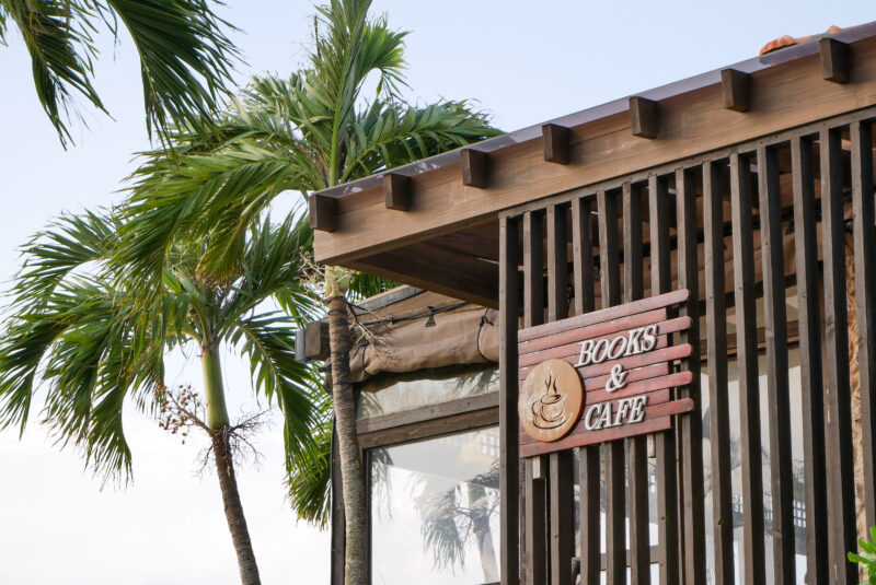 リゾナーレ小浜島のBOOKS＆CAFE